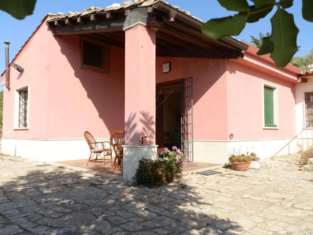 La Pietra Villa Chiaramonte Gulfi Szoba fotó